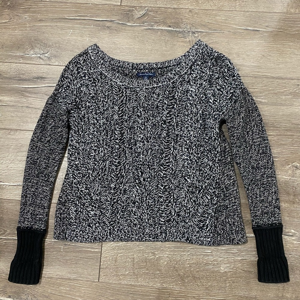American Eagle Sweater